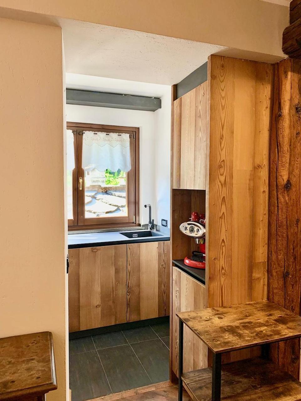 Maison Lalla Cir 0070 Pré-Saint-Didier المظهر الخارجي الصورة