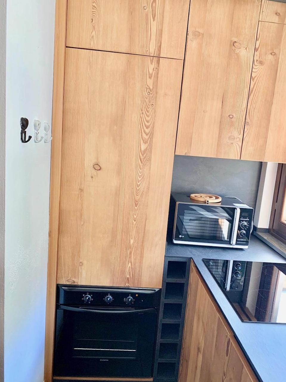 Maison Lalla Cir 0070 Pré-Saint-Didier المظهر الخارجي الصورة